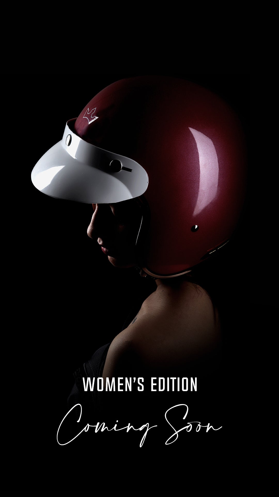 Street bike helmets online for females